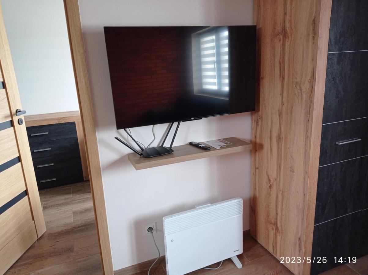 Loft Park Zator, Lokalizacja Przy Wej Parkuヴィラ エクステリア 写真